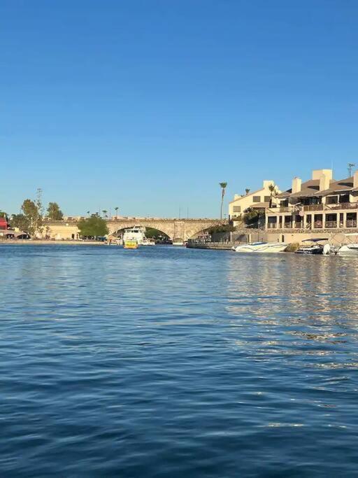Pool King Lake Suite-Walk To Dt & Lake! Lake Havasu City Exterior foto